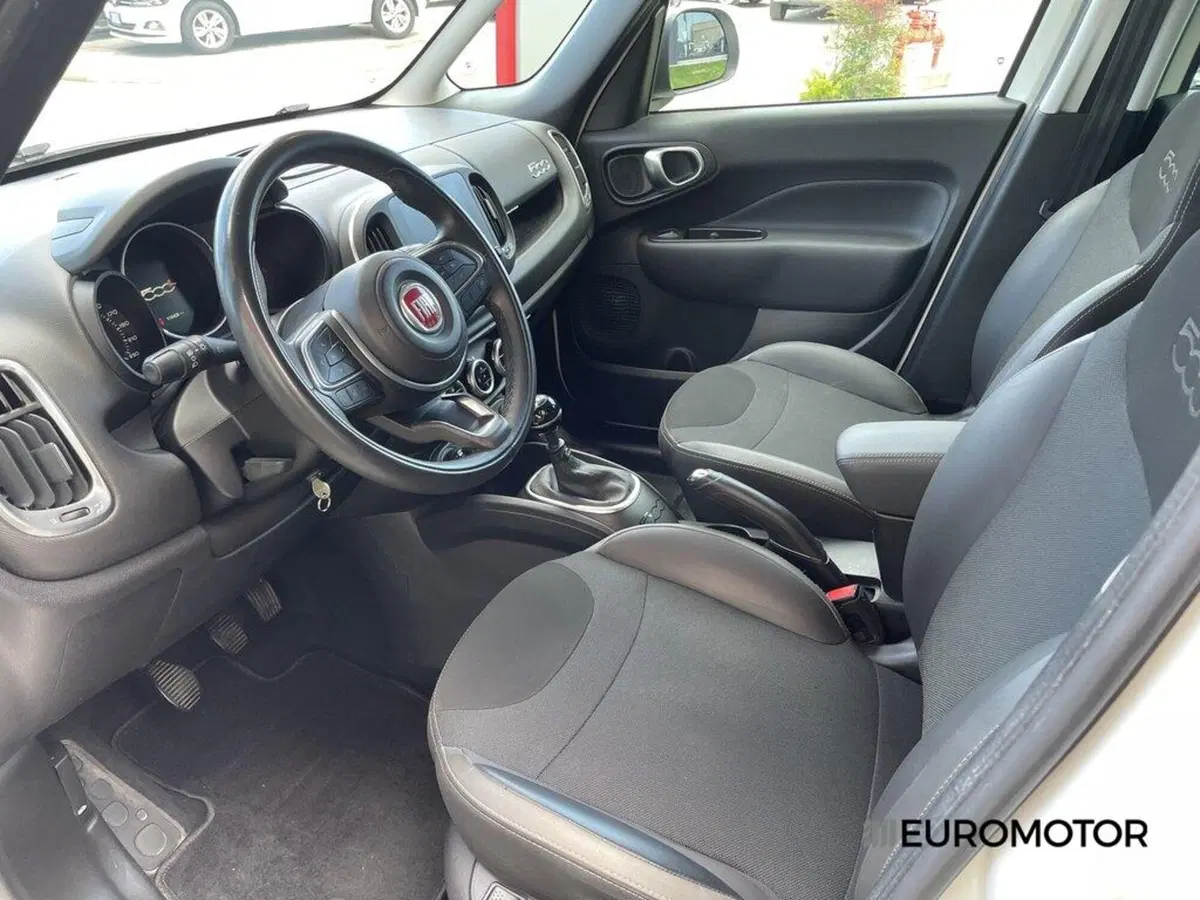 Fiat 500L usata a Bari (9)
