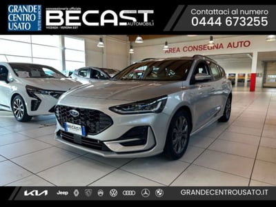 Ford Focus Station Wagon 1.0 EcoBoost Hybrid 125 CV Powershift SW ST-Line Style del 2023 usata a Brendola