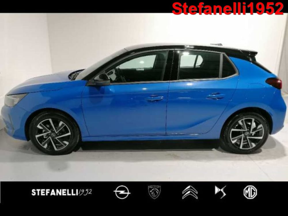 Opel Corsa nuova a Bologna (3)