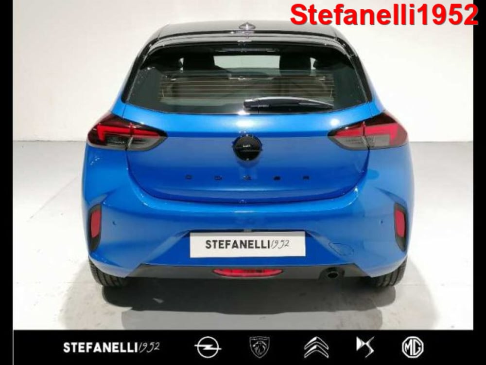 Opel Corsa nuova a Bologna (6)