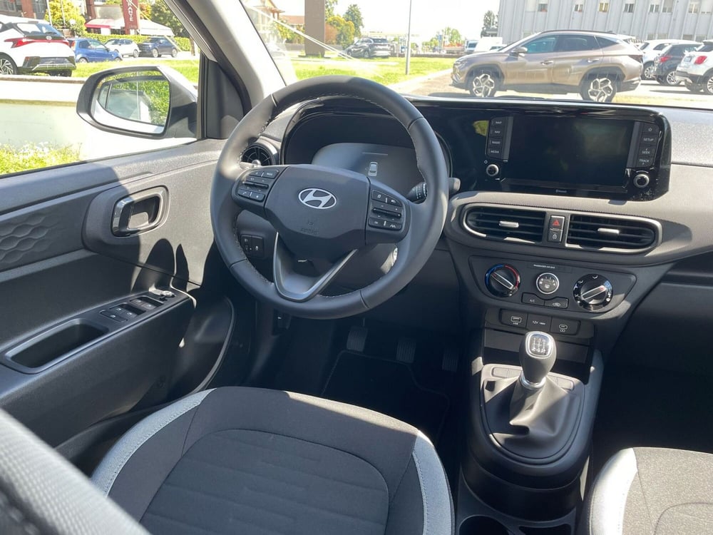 Hyundai i10 nuova a Vercelli (13)