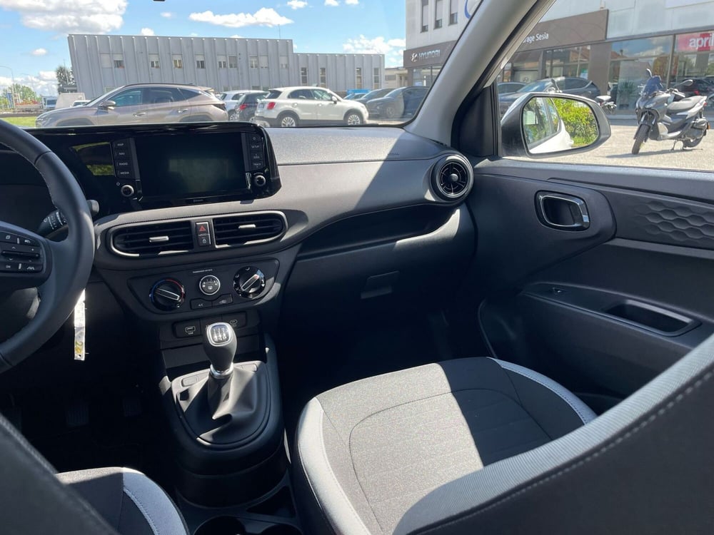 Hyundai i10 nuova a Vercelli (15)