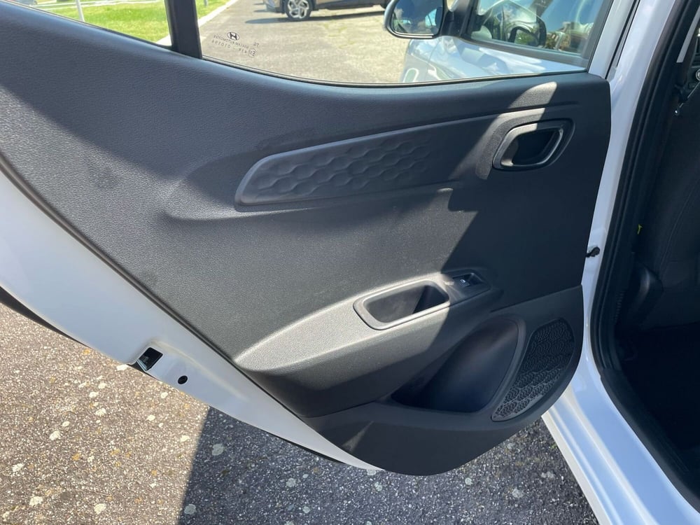 Hyundai i10 nuova a Vercelli (17)