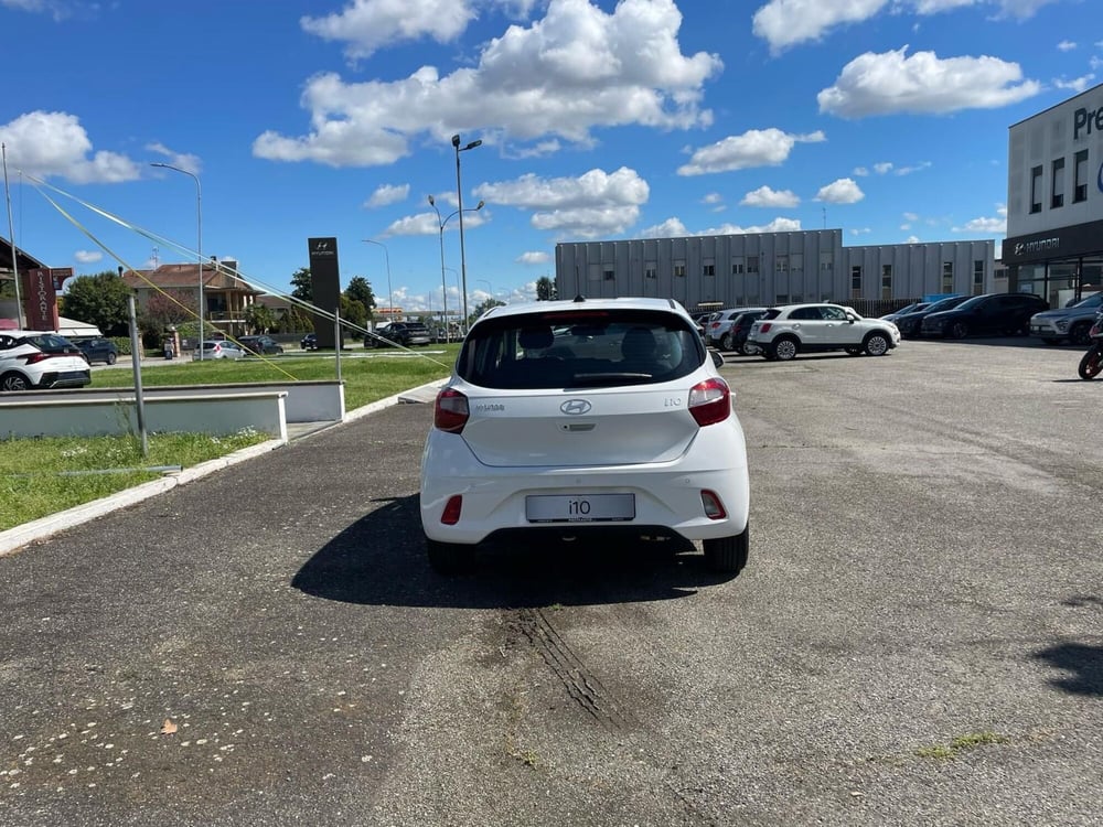 Hyundai i10 nuova a Vercelli (7)