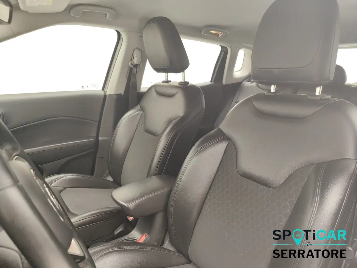 Jeep Compass usata a Como (13)