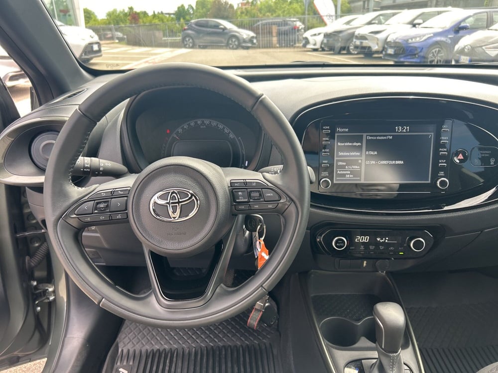 Toyota Aygo X usata a Piacenza (11)