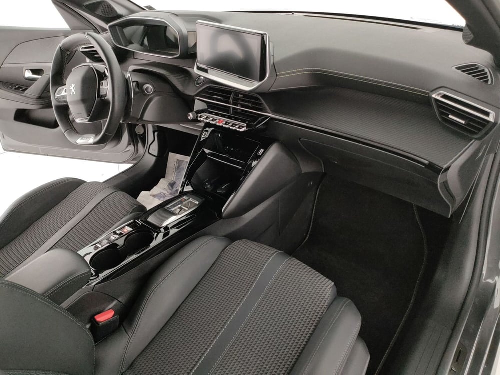 Peugeot 208 usata a Caserta (13)
