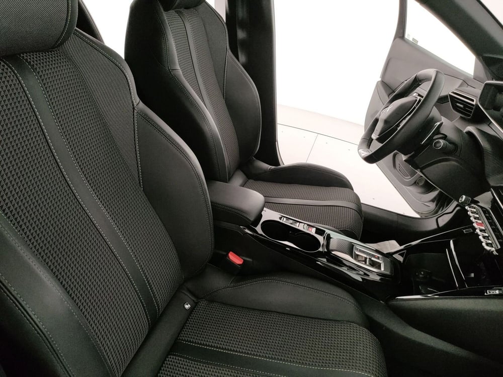 Peugeot 208 usata a Caserta (14)