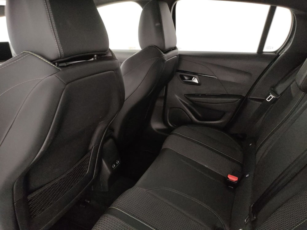 Peugeot 208 usata a Caserta (15)