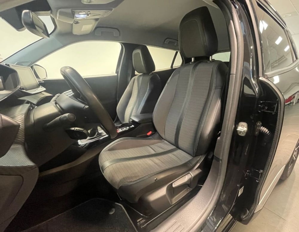 Peugeot 2008 usata a Ferrara (12)