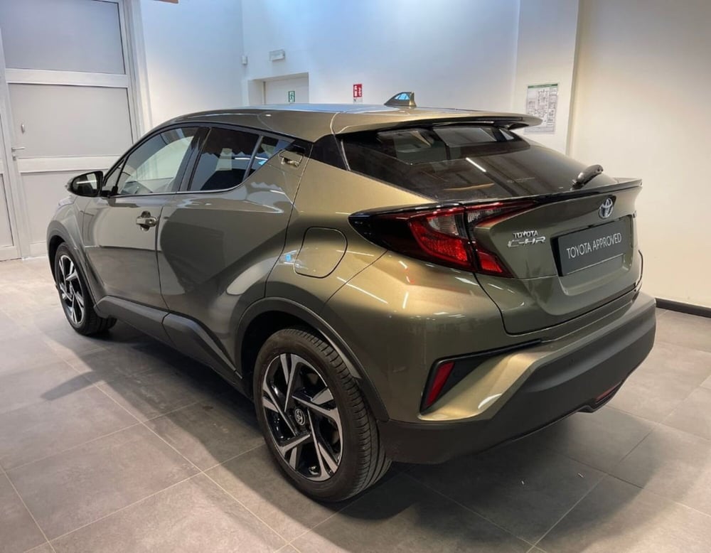 Toyota Toyota C-HR usata a Ferrara (17)