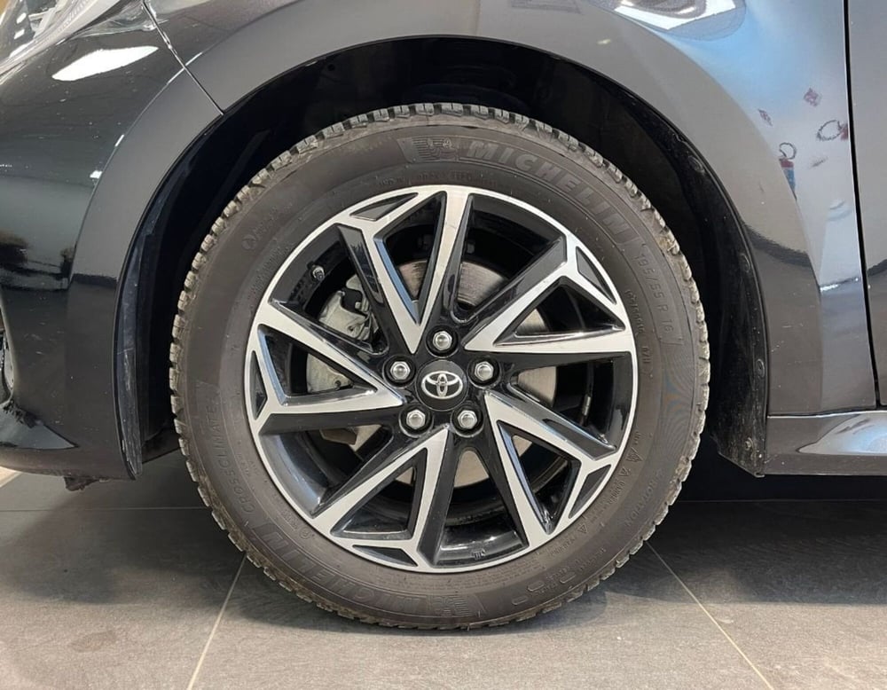 Toyota Yaris usata a Ferrara (15)