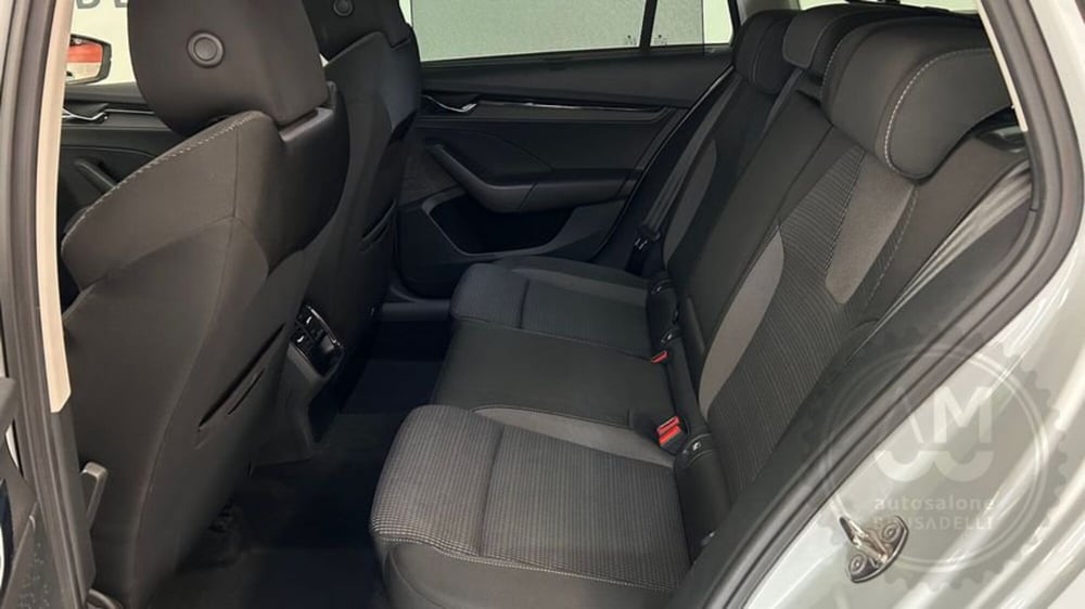 Skoda Octavia Station Wagon usata a Lecco (17)