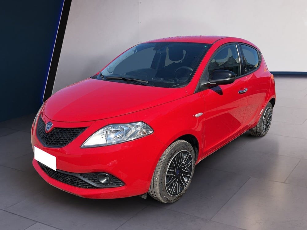 Lancia Ypsilon usata a Torino (2)