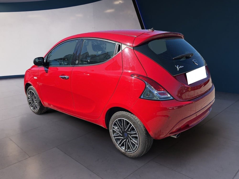 Lancia Ypsilon usata a Torino (5)