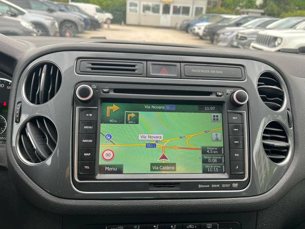 Volkswagen Tiguan usata a Milano (18)