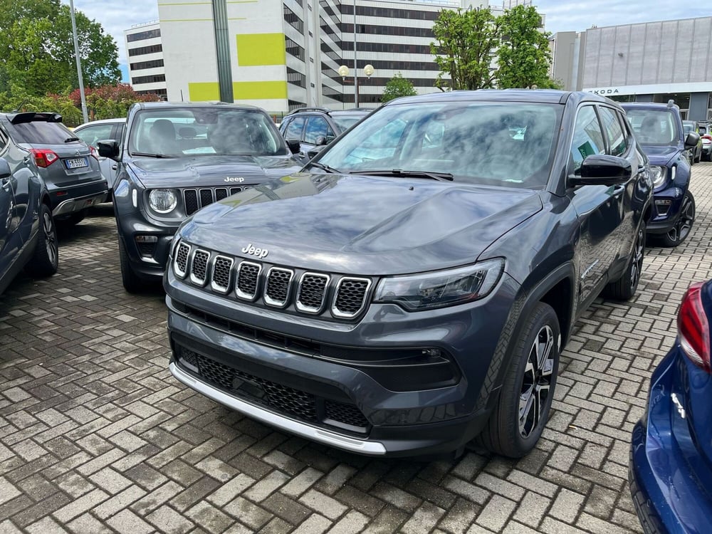 Jeep Compass nuova a Milano
