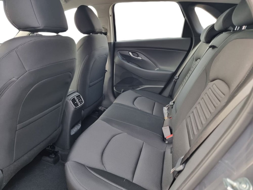 Hyundai i30 nuova a Lucca (15)