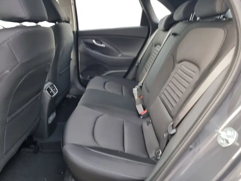 Hyundai i30 nuova a Lucca (16)