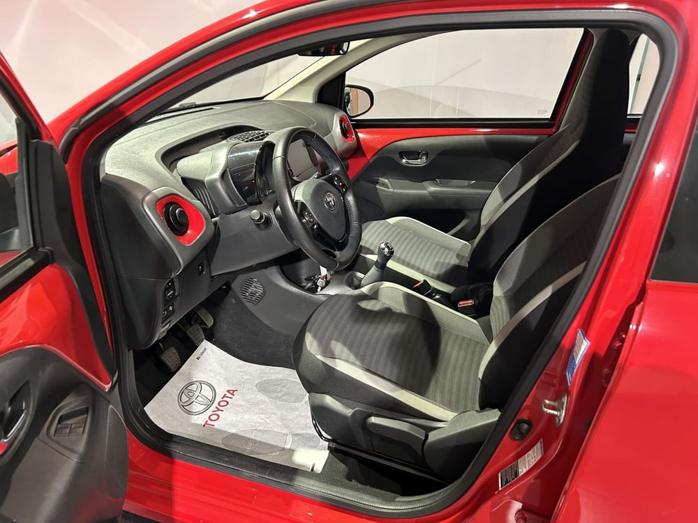 Toyota Aygo usata a Milano (11)