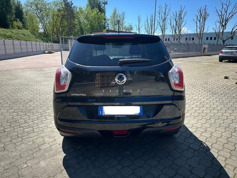 Ssangyong Tivoli usata a Alessandria (6)
