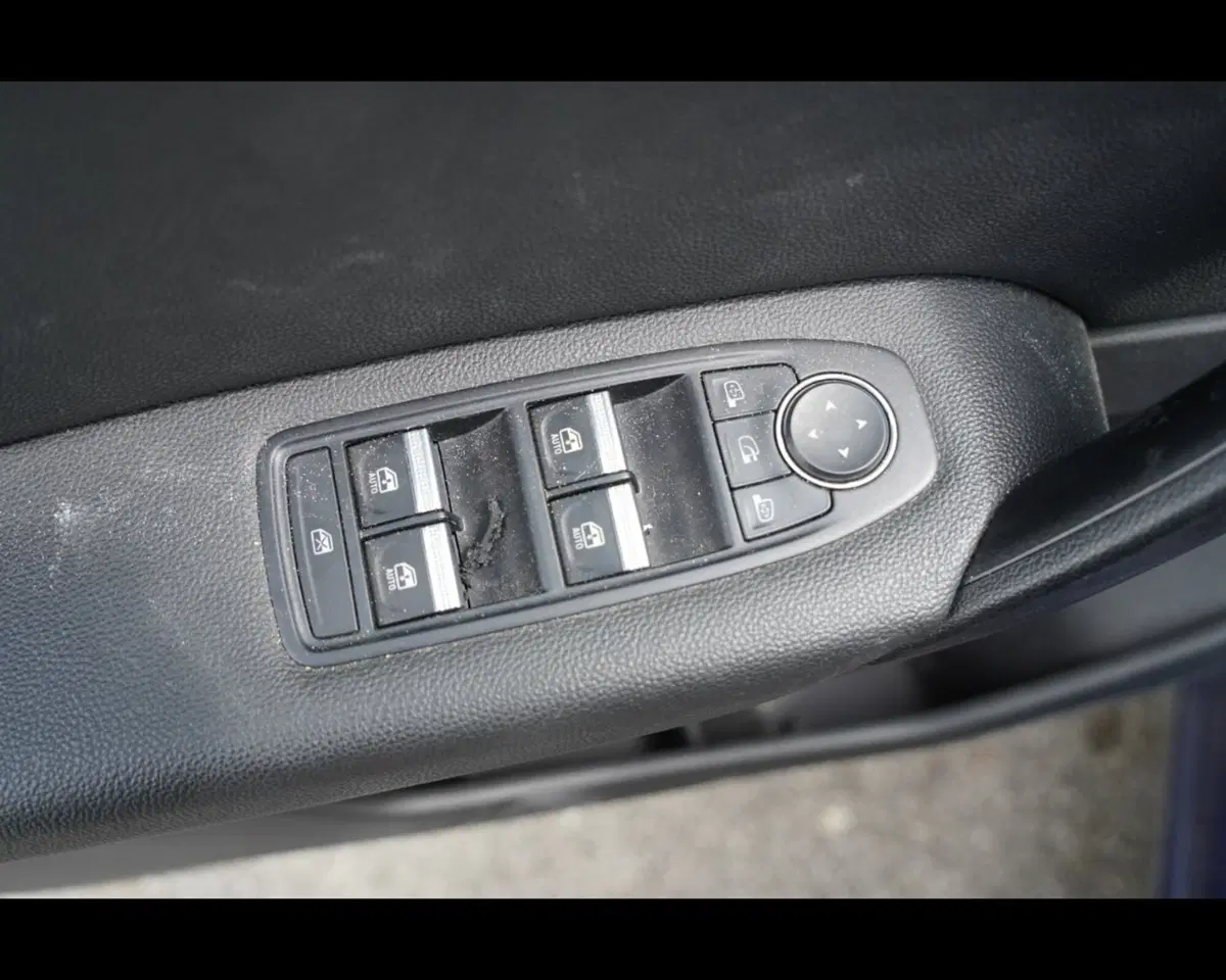 Renault Captur usata a Treviso (17)