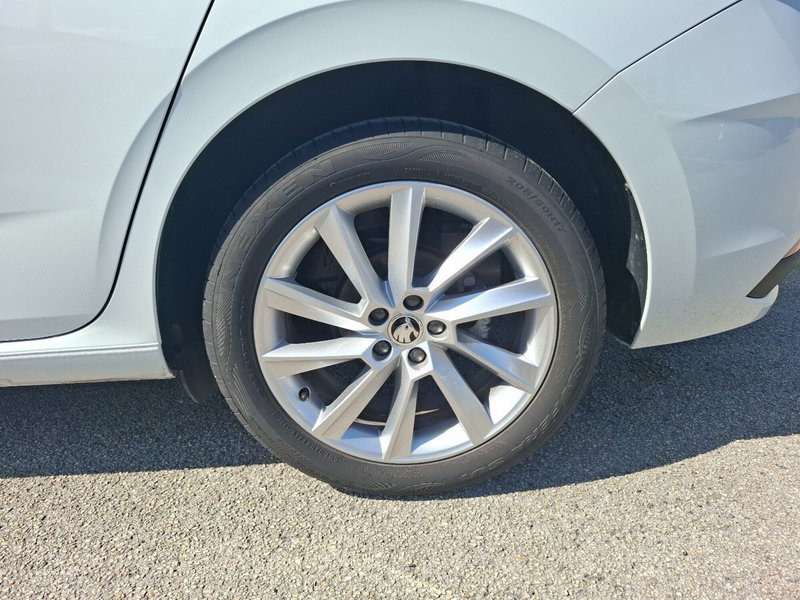 Skoda Scala usata a Ancona (15)