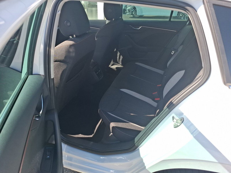 Skoda Scala usata a Ancona (18)