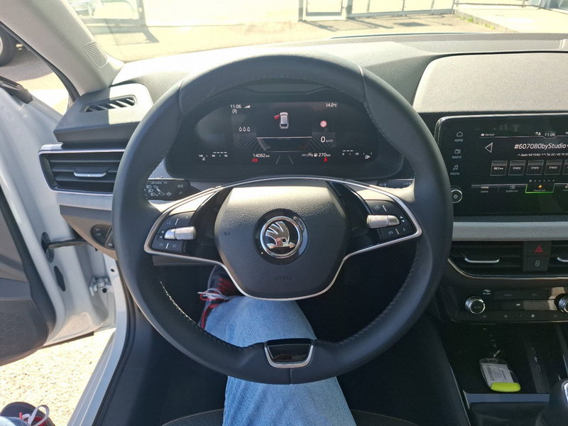 Skoda Scala usata a Ancona (19)