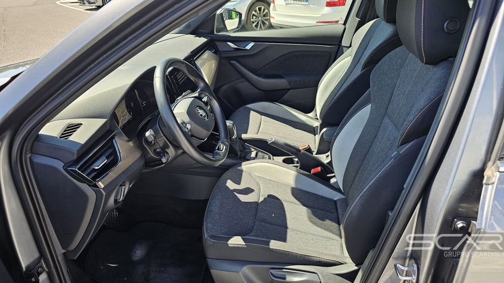 Skoda Kamiq usata a Livorno (13)