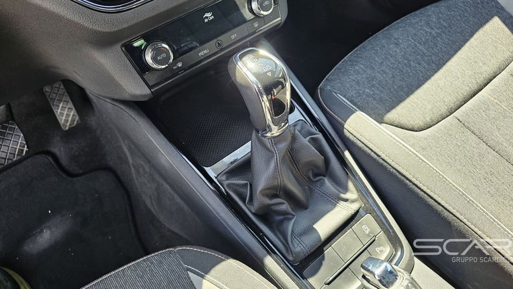 Skoda Kamiq usata a Livorno (17)