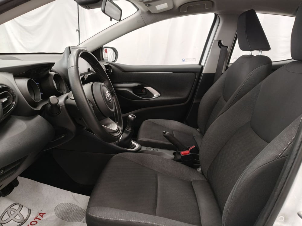 Toyota Yaris usata a Roma (14)