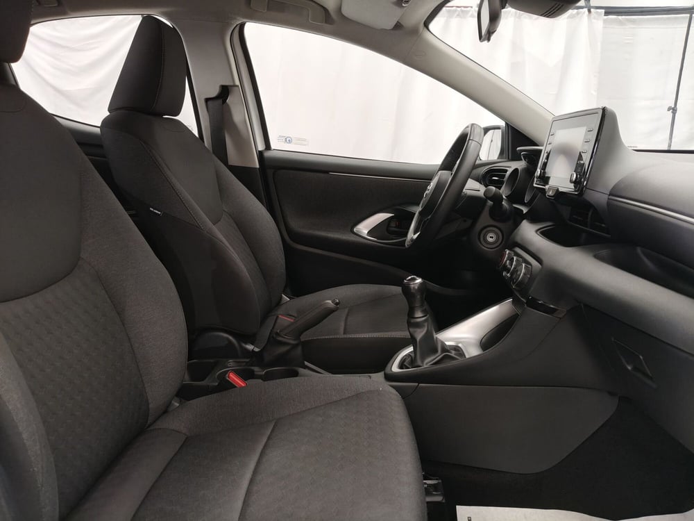 Toyota Yaris usata a Roma (6)