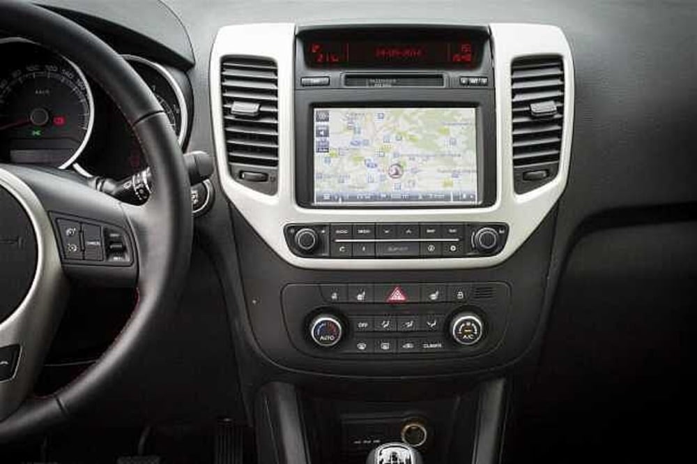 Kia Venga usata a Potenza (7)