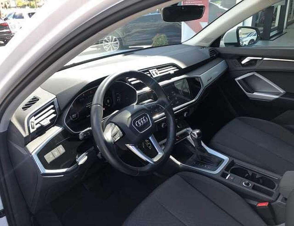 Audi Q3 usata a Lucca (11)