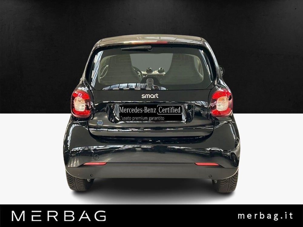 smart Fortwo nuova a Milano (4)
