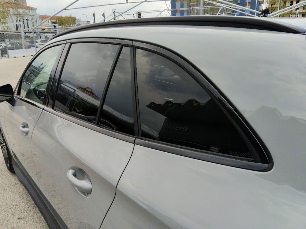 Mercedes-Benz GLC SUV nuova a Pescara (7)