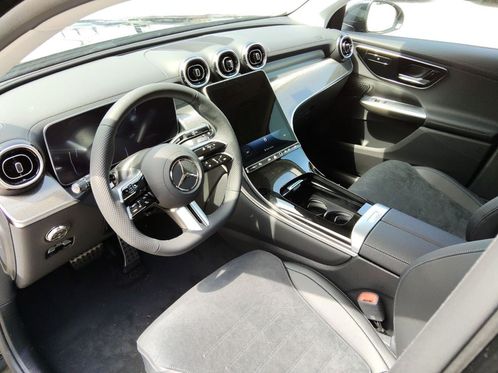 Mercedes-Benz GLC SUV nuova a Pescara (10)
