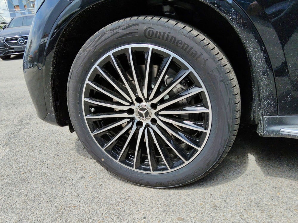 Mercedes-Benz GLC SUV nuova a Pescara (8)
