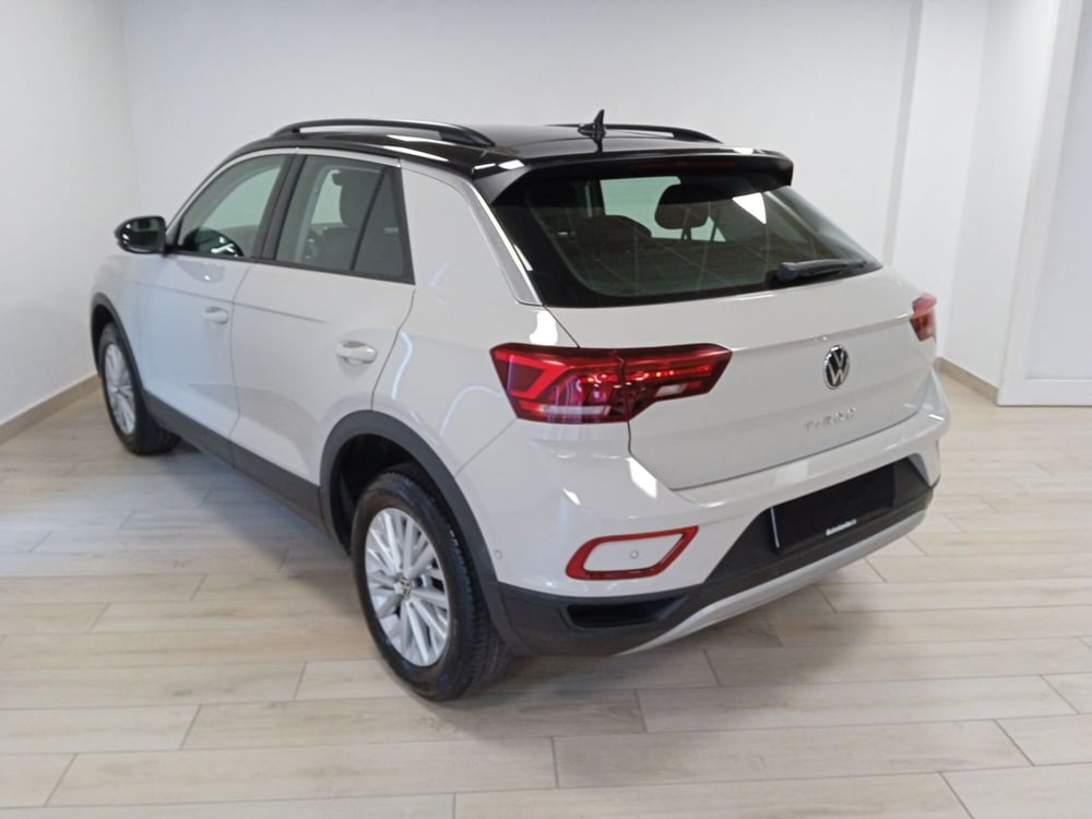 Volkswagen T-Roc usata a Torino (5)