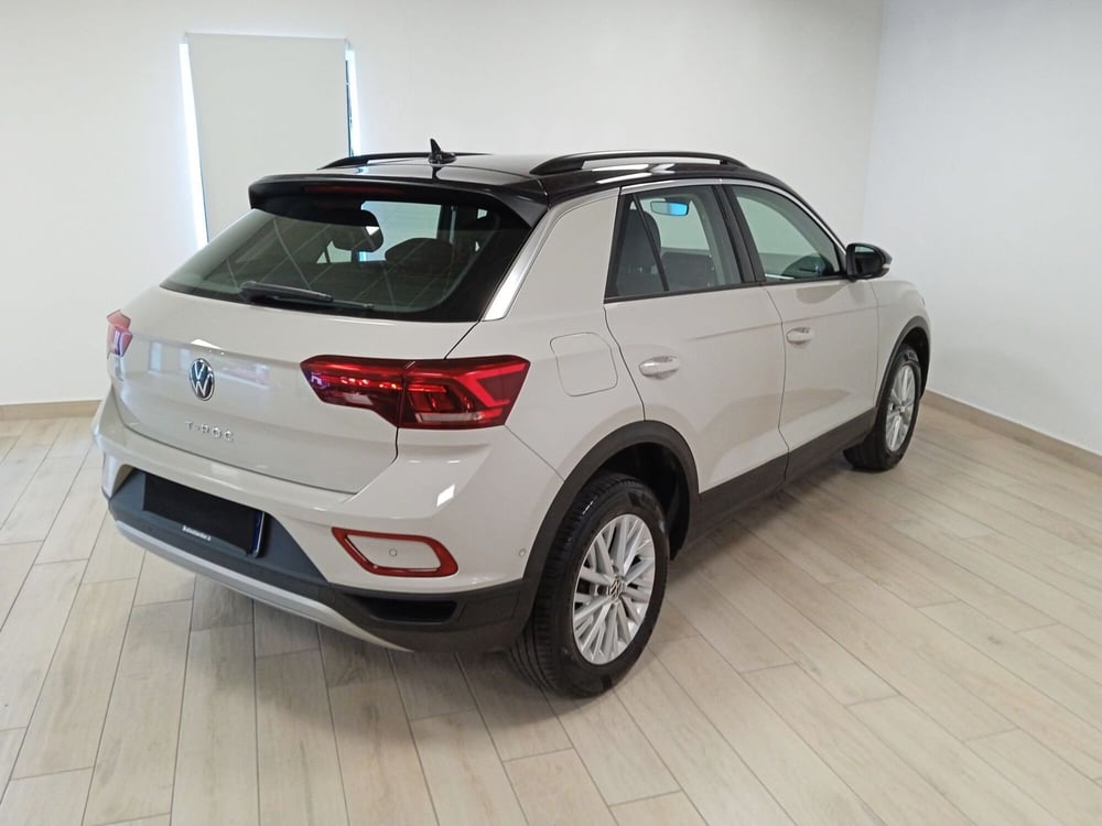 Volkswagen T-Roc usata a Torino (6)