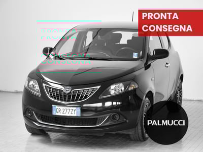 Lancia Ypsilon 1.0 FireFly 5 porte S&amp;S Hybrid Ecochic A. Ferretti del 2024 usata a Prato