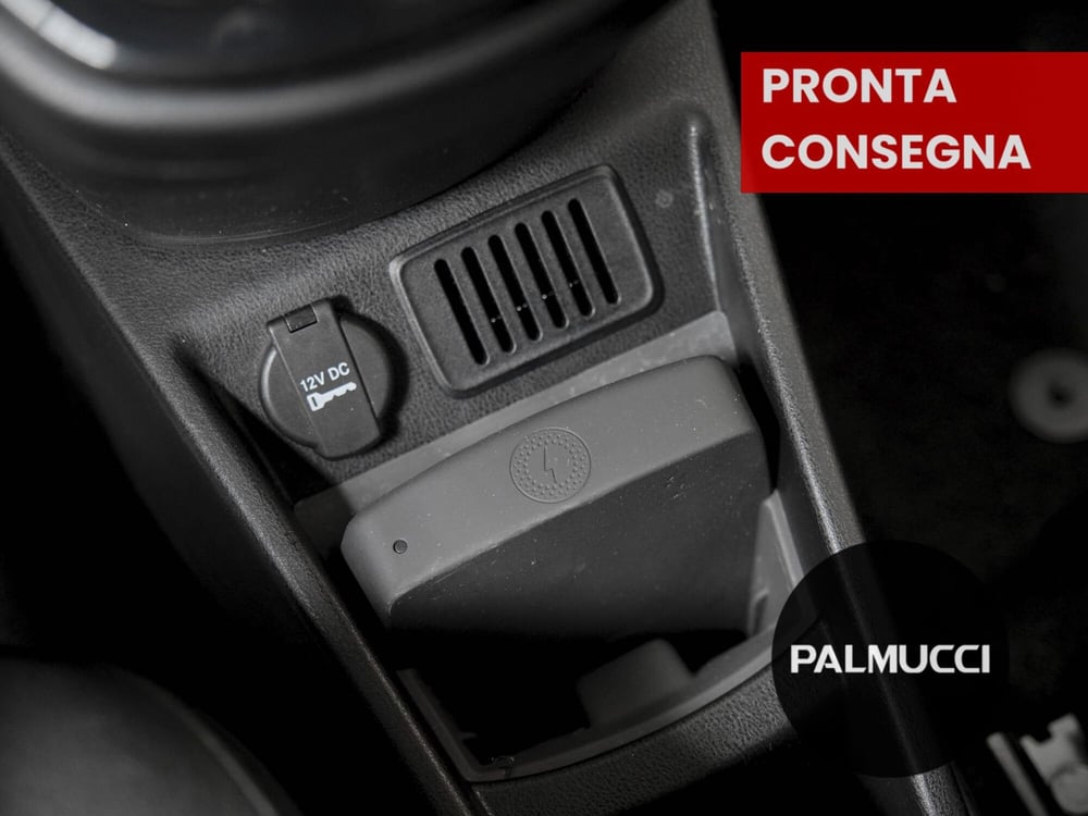 Lancia Ypsilon usata a Prato (12)