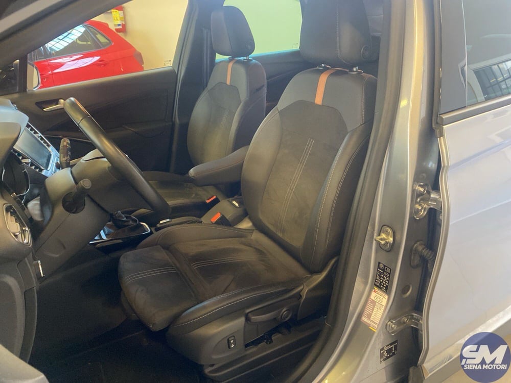 Opel Crossland X usata a Siena (18)