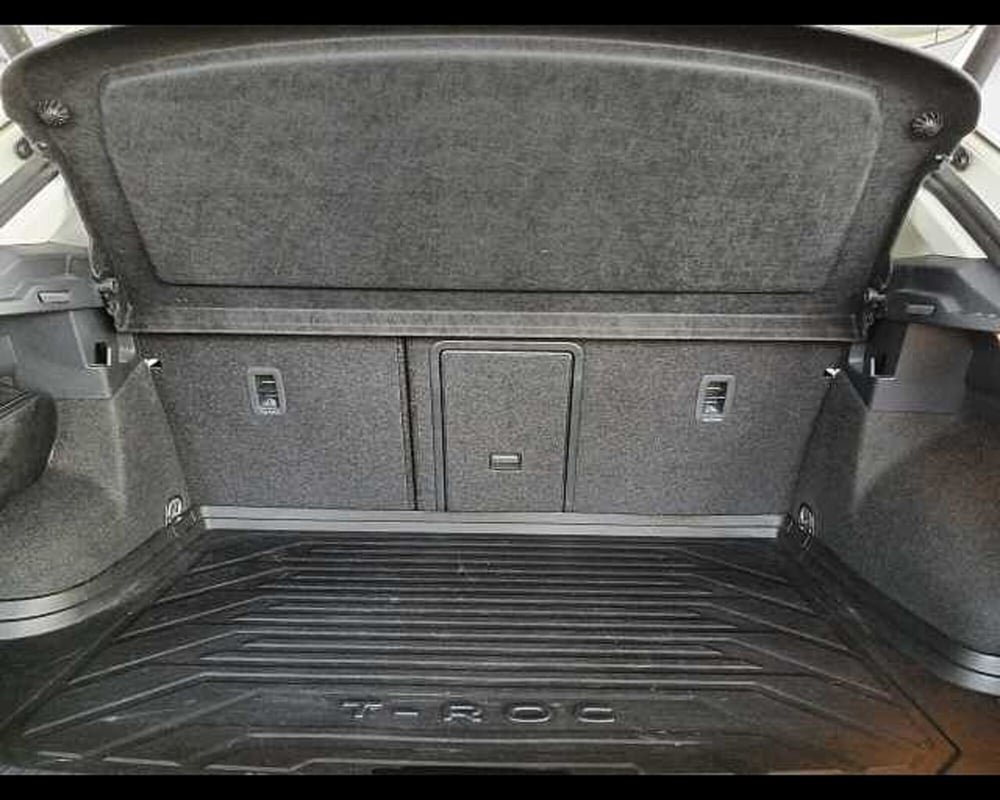 Volkswagen T-Roc usata a Roma (11)