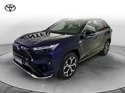 Toyota Rav4 vvt-ie phev More Style awd-i e-cvt del 2023 usata a Salerno