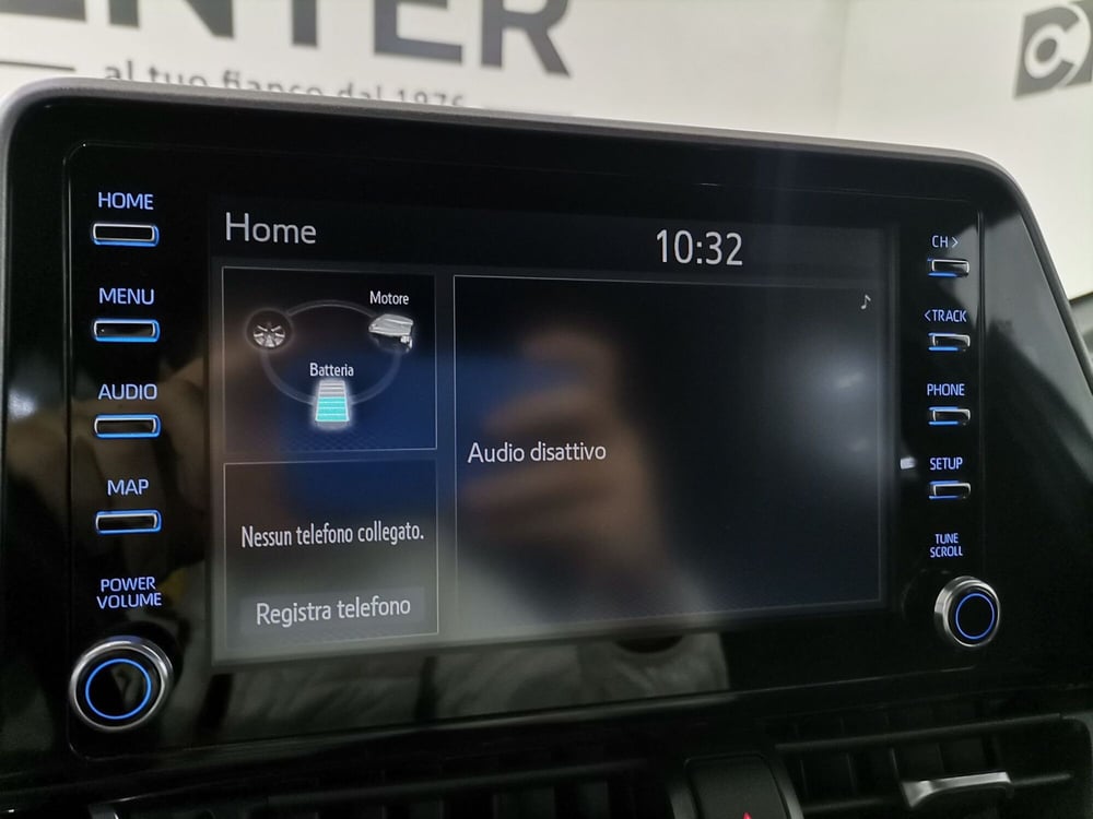 Toyota Toyota C-HR usata a Salerno (12)