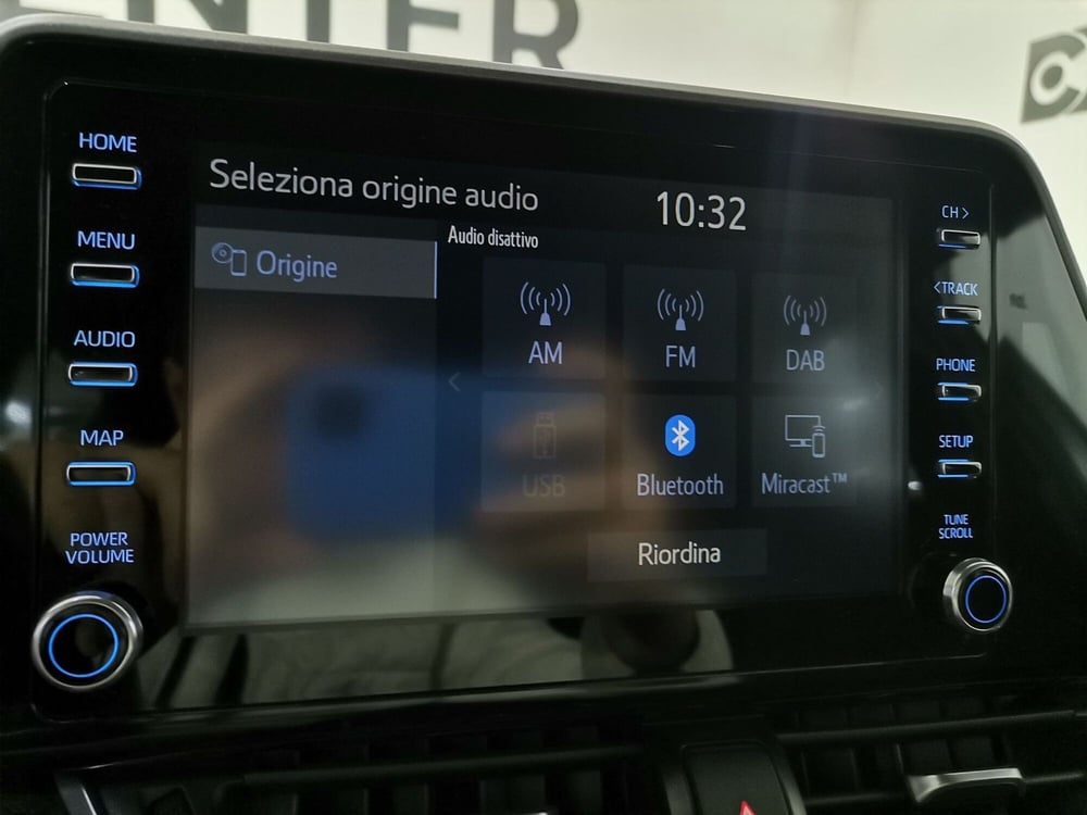 Toyota Toyota C-HR usata a Salerno (14)