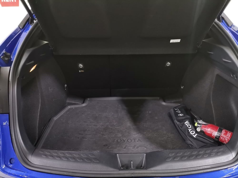 Toyota Toyota C-HR usata a Salerno (20)