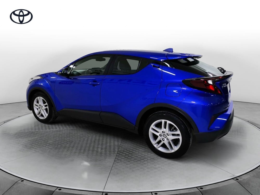 Toyota Toyota C-HR usata a Salerno (4)